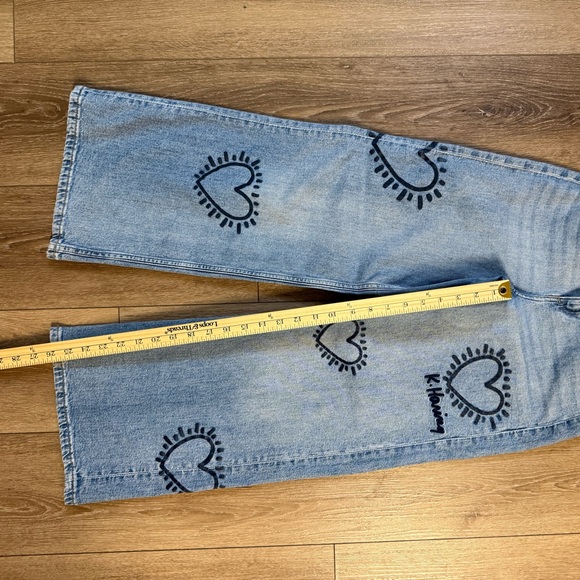 H&M Blue Wide Leg Jeans with Heart Design - Picture 9 of 10